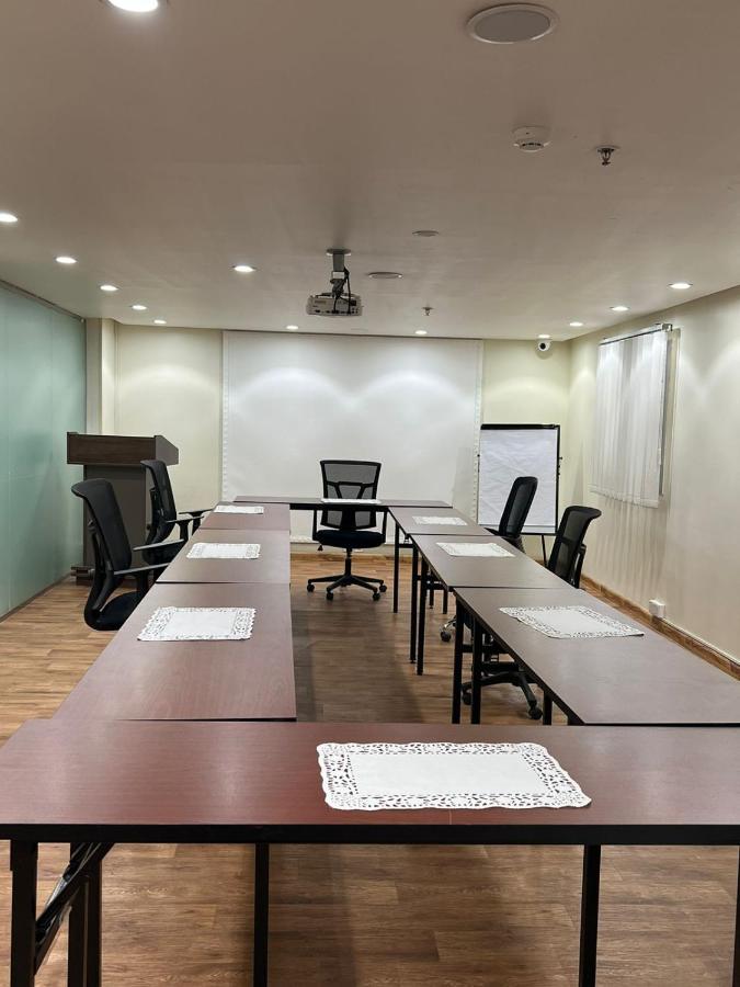 الجبيل Enwan Suites Hotel المظهر الخارجي الصورة